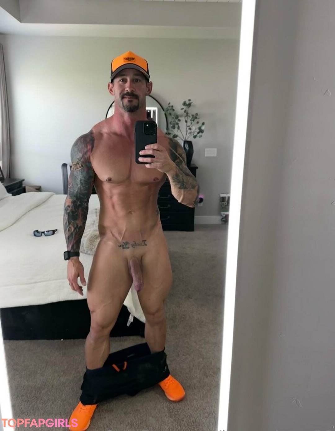 loganchase28 star nude image