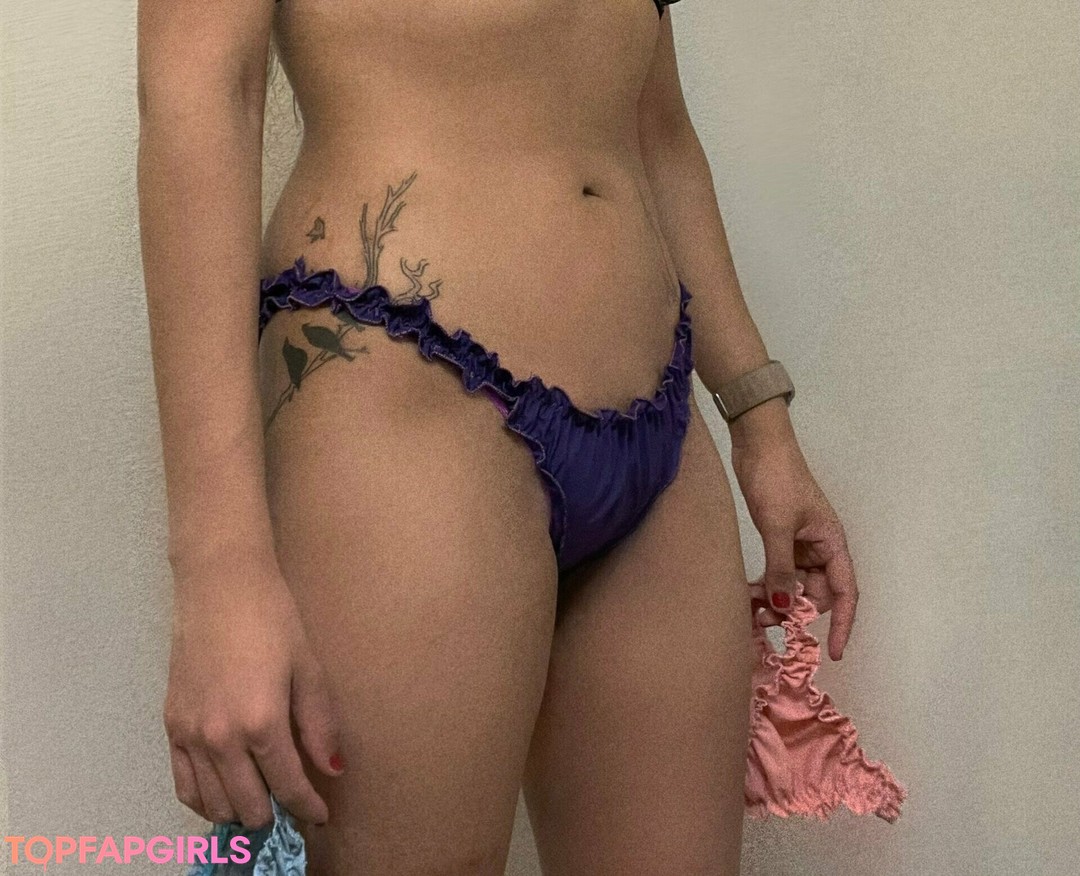 teen topless onlyfans free porn gallery