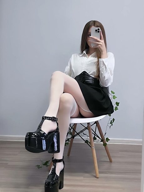 amateur shemale onlyfans hd photo