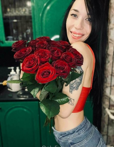 milf pregnant onlyfans naked photo