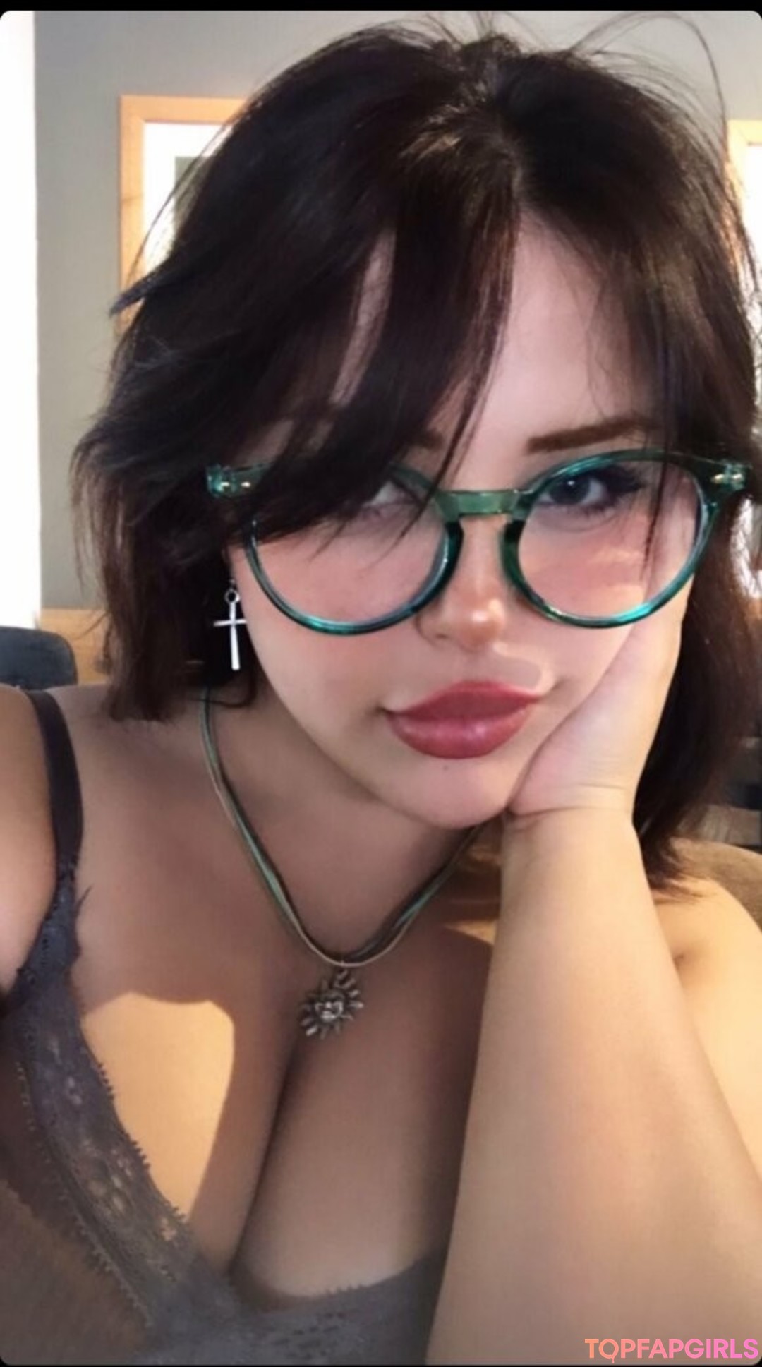 Melekwhoo pornstar erotic pic