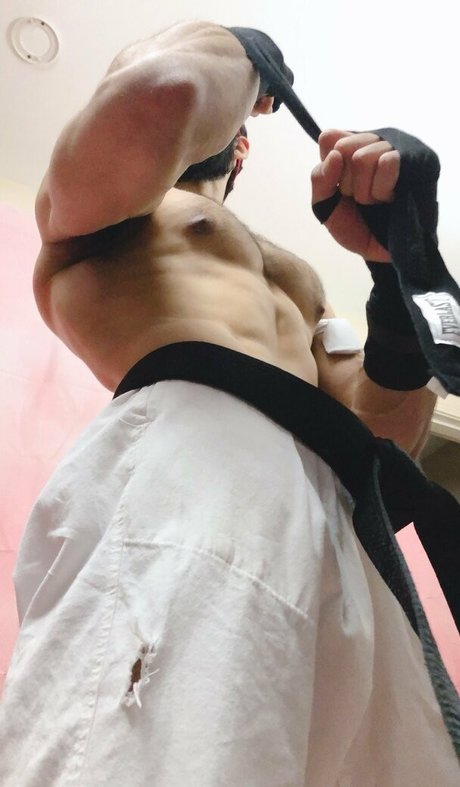 kawaiibrocosplay model top image