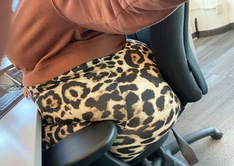 milf asshole onlyfans xxx img