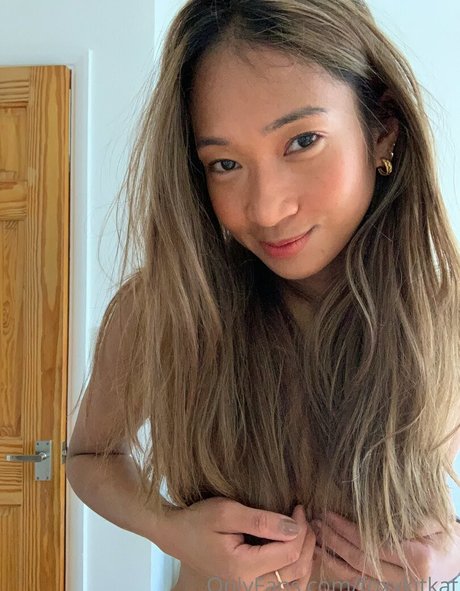 naked yoga onlyfans free photos