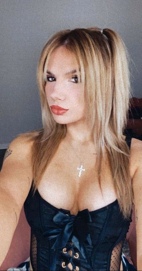 Baileyspinn pornstar hd photos