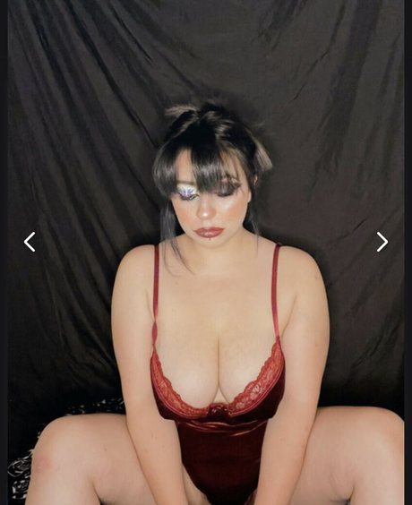 Lilmami303 model nudes gallery