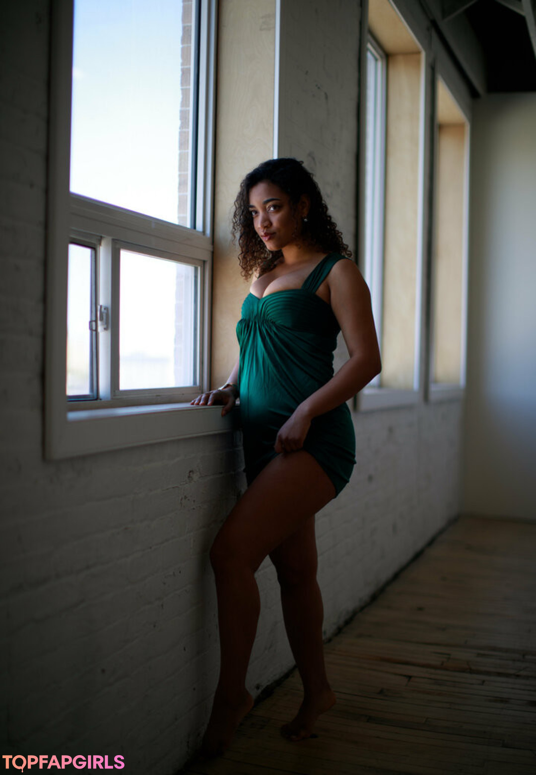 sincerelyamused xxx model picture