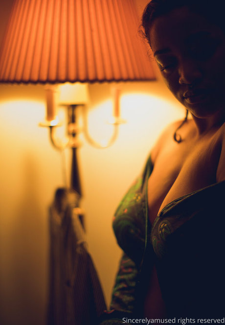 sincerelyamused free actress photo