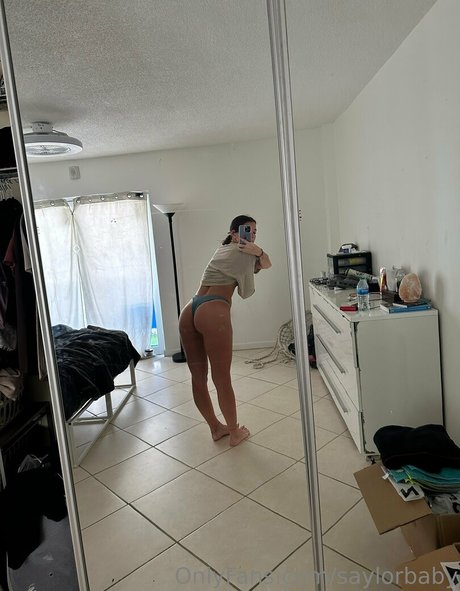 Ashley Aoky adult model pics