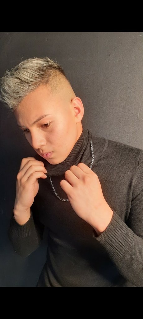 Alejandro Bedoya monrroy pornstar high quality photos