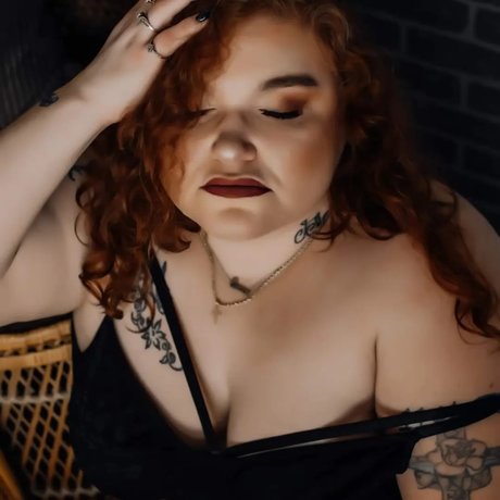 Royality star nudes image