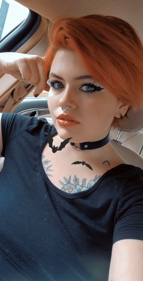 sp00pygirl model pic