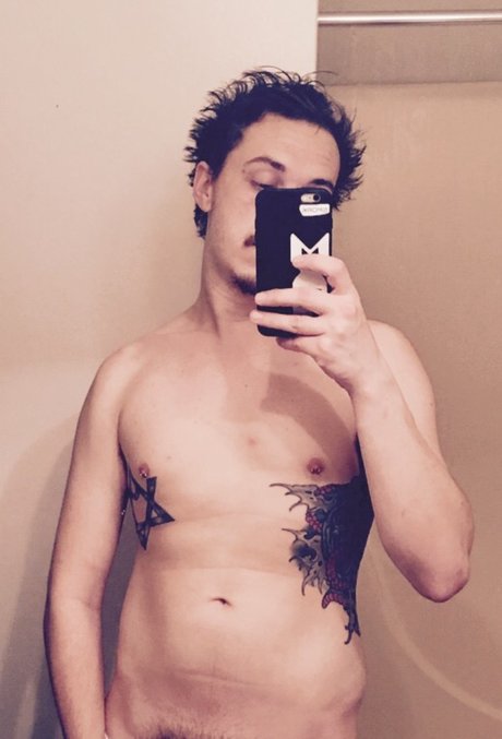 Dominic D free star images