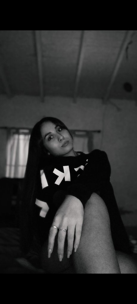 Ori Medina star exclusive gallery