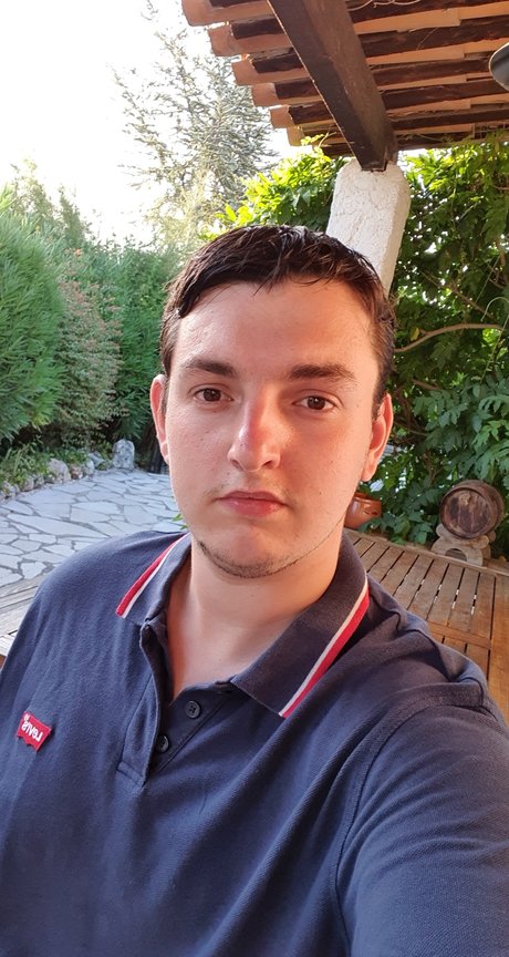 Gay22ans erotic model pictures