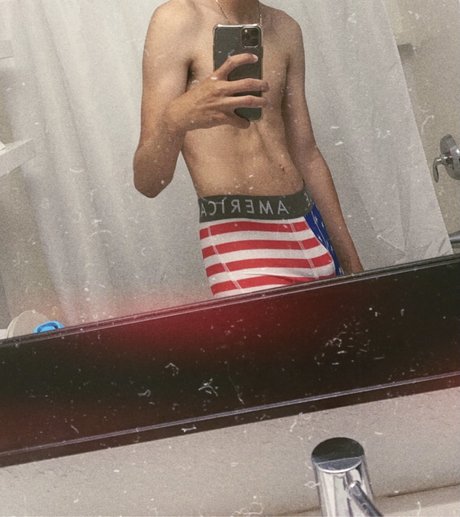 Twinkly Angel model high quality picture