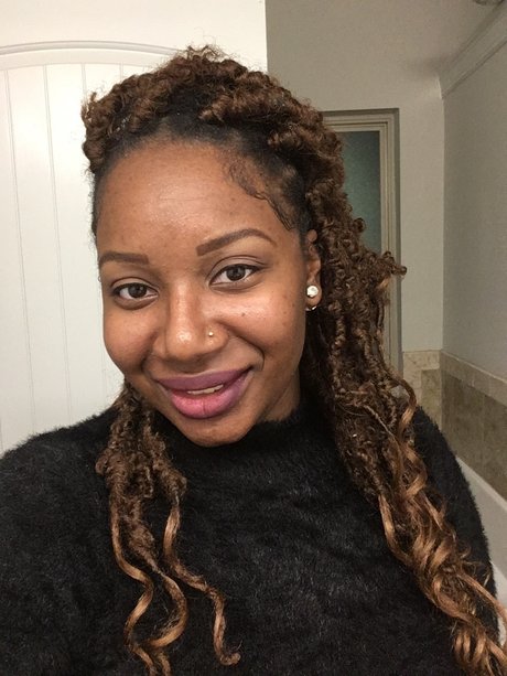 Brittwood pretty model pic