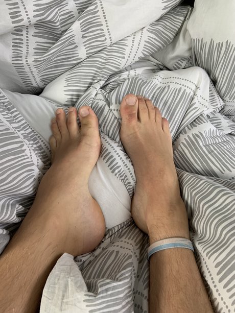 Gay Runner s Feet star perfect image