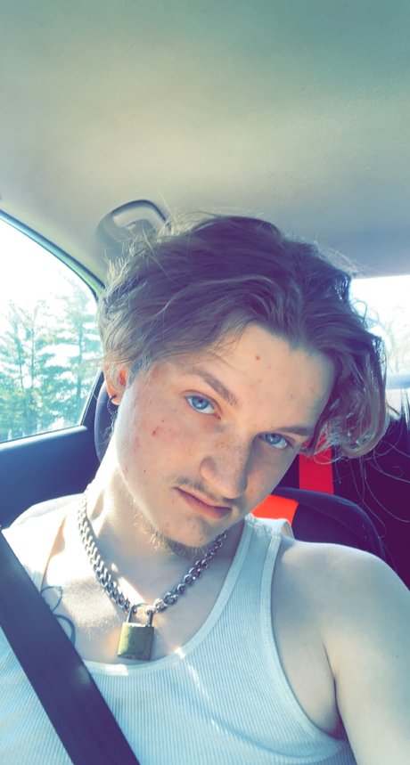 Elijah James pornographic star pic