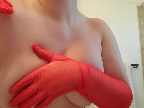 Eve Blake_ adult actress galleries