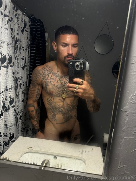 CASH star sexy gallery