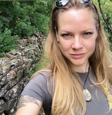 Wolfiewhite star nudes pics