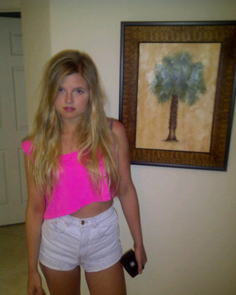 Ana Mulvoy Ten pornstar naked pictures