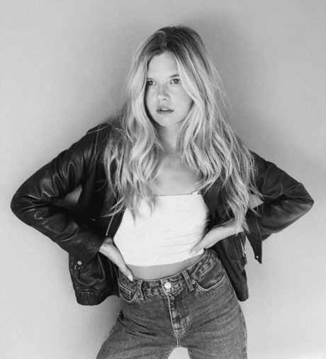 Ana Mulvoy Ten profile image