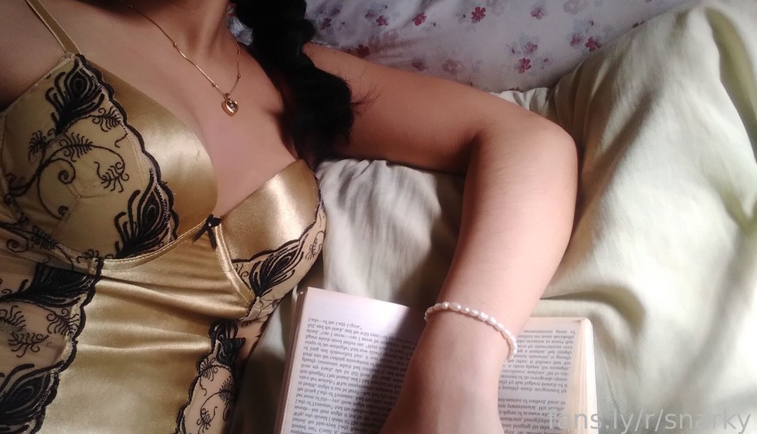 Shessnarky sex model pics