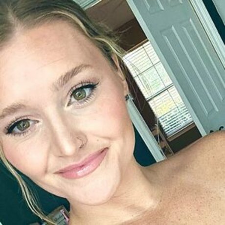 bigbtytxn hot pornstar photos