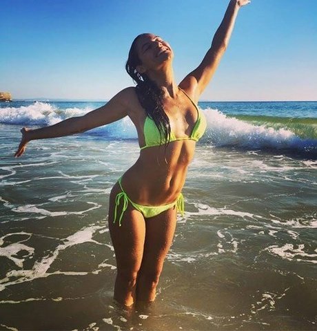 Joana Alvarenga art pornstar pic