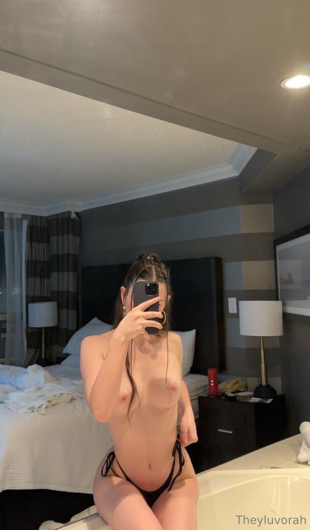 theyluvorah hot pornstar pics