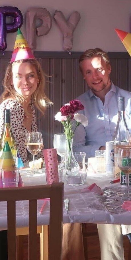 Hanna Edwinson nudes actress photo