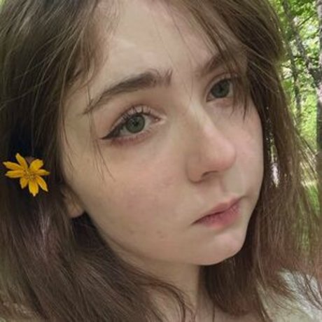 blonde cougar onlyfans hot naked picture