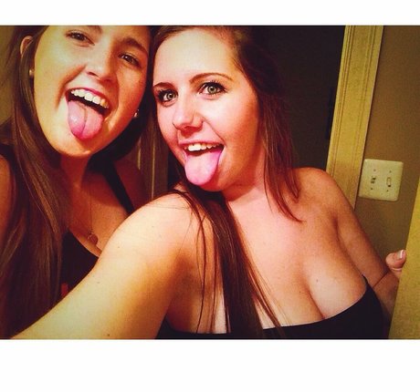 Rachel Myers pornstar naked img