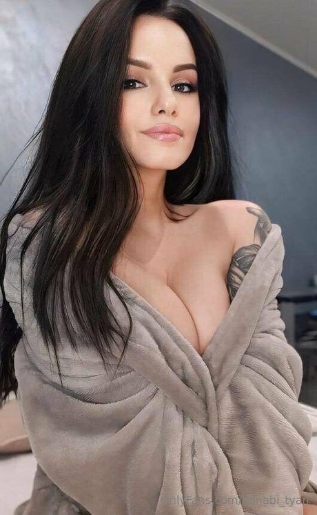 hanabi tyan exclusive pornstar picture