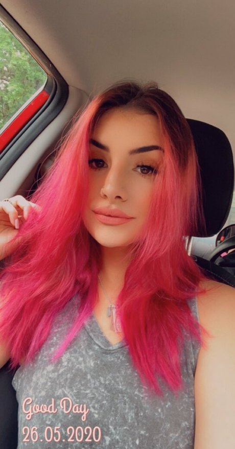 Mamacta adult star pic