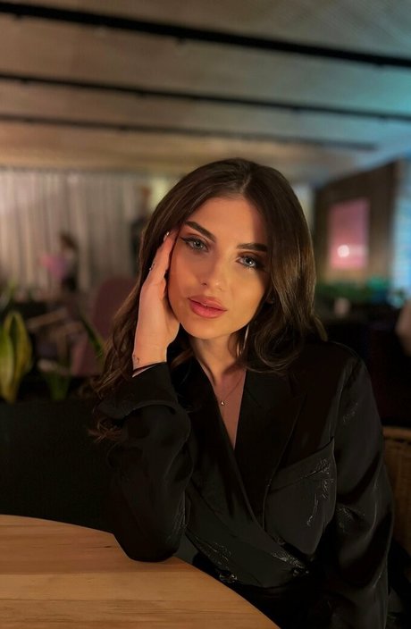 littlemolly v pornstar art pictures