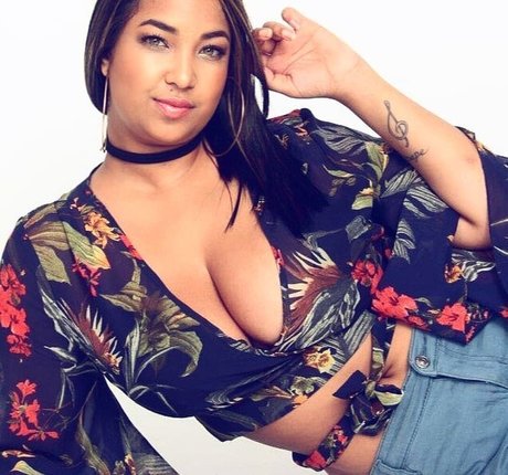 mature blonde onlyfans hot sexy archive