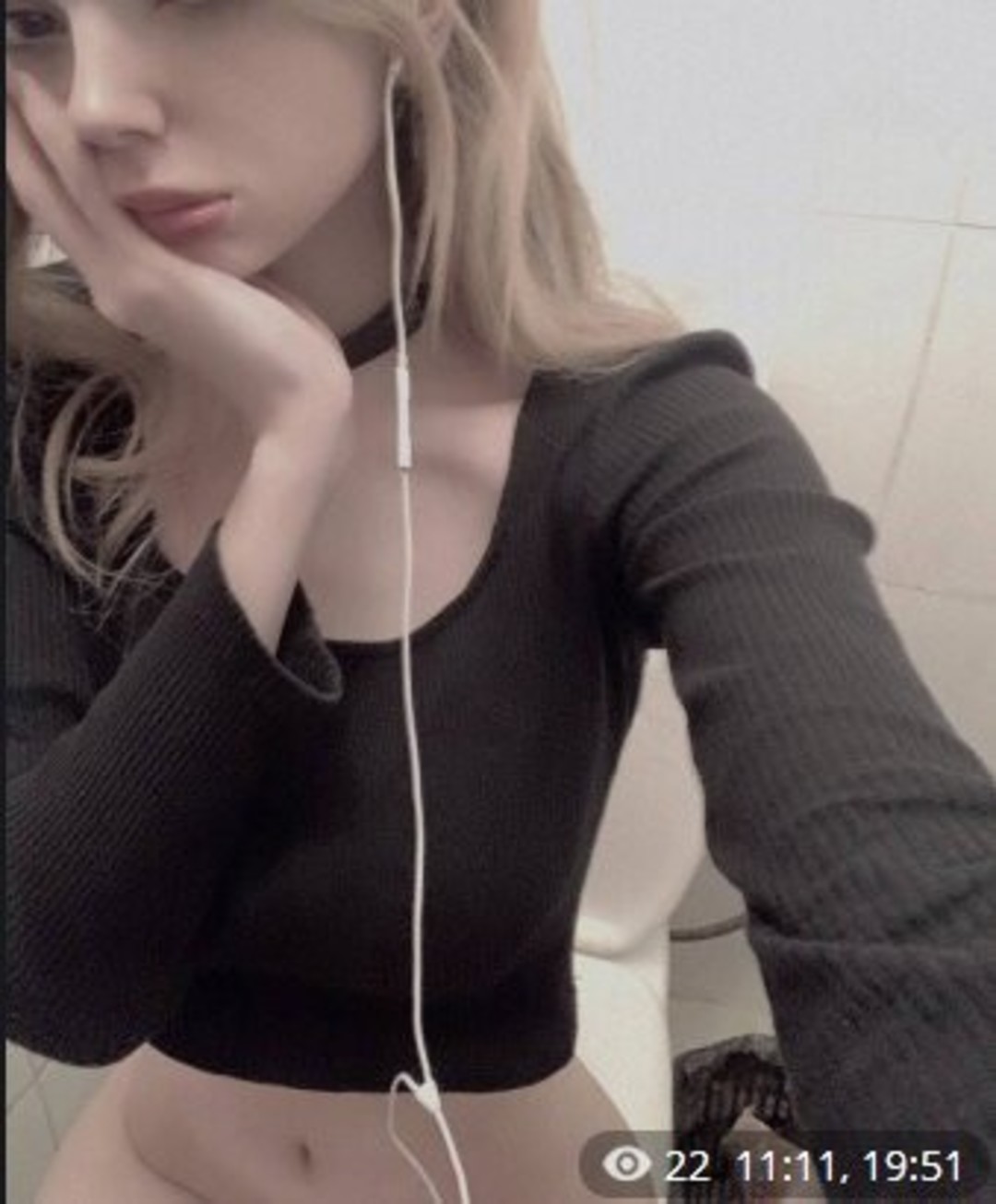 M uselessbeauty naked star photos