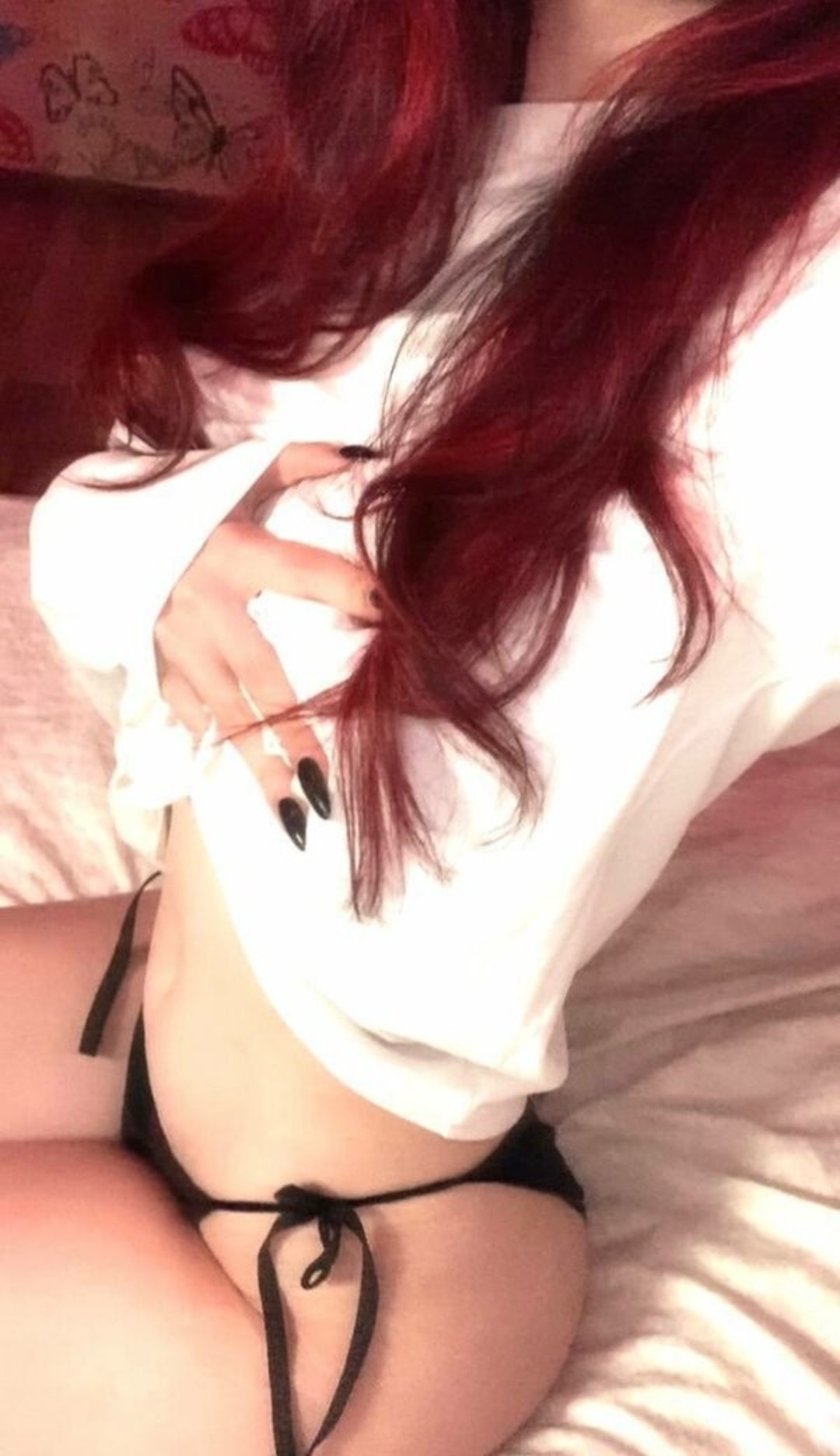 M uselessbeauty best pornstar image