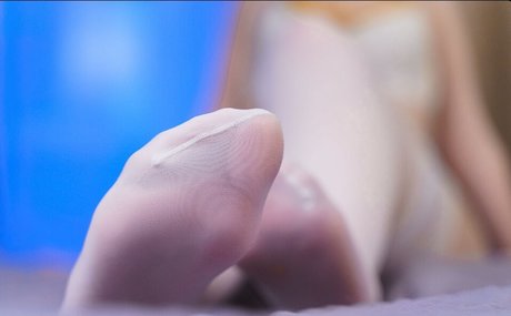 _riliane top profile image