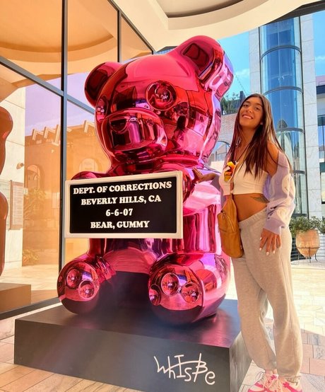 Aubry Babcock naked star picture