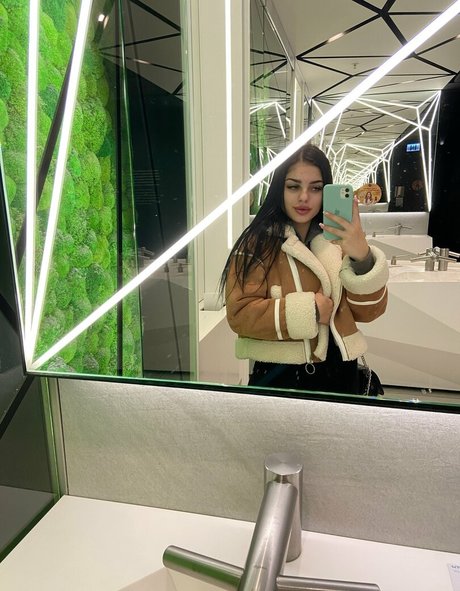 pierced onlyfans xxx pictures