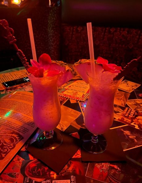 asian onlyfans adult pic