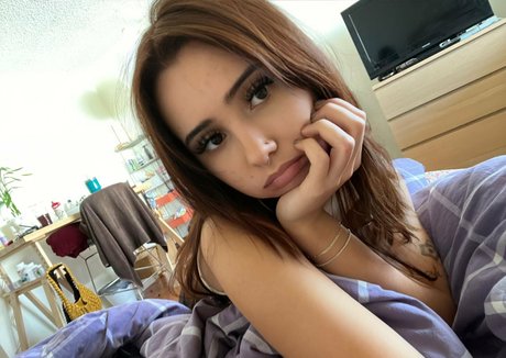 isabellaroy nude pornstar galleries