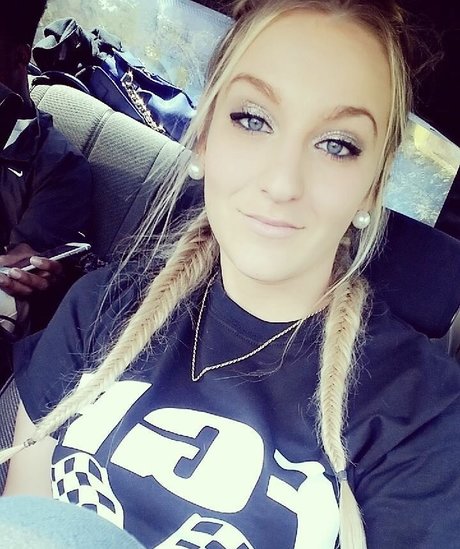 Destiny Marie top profile image