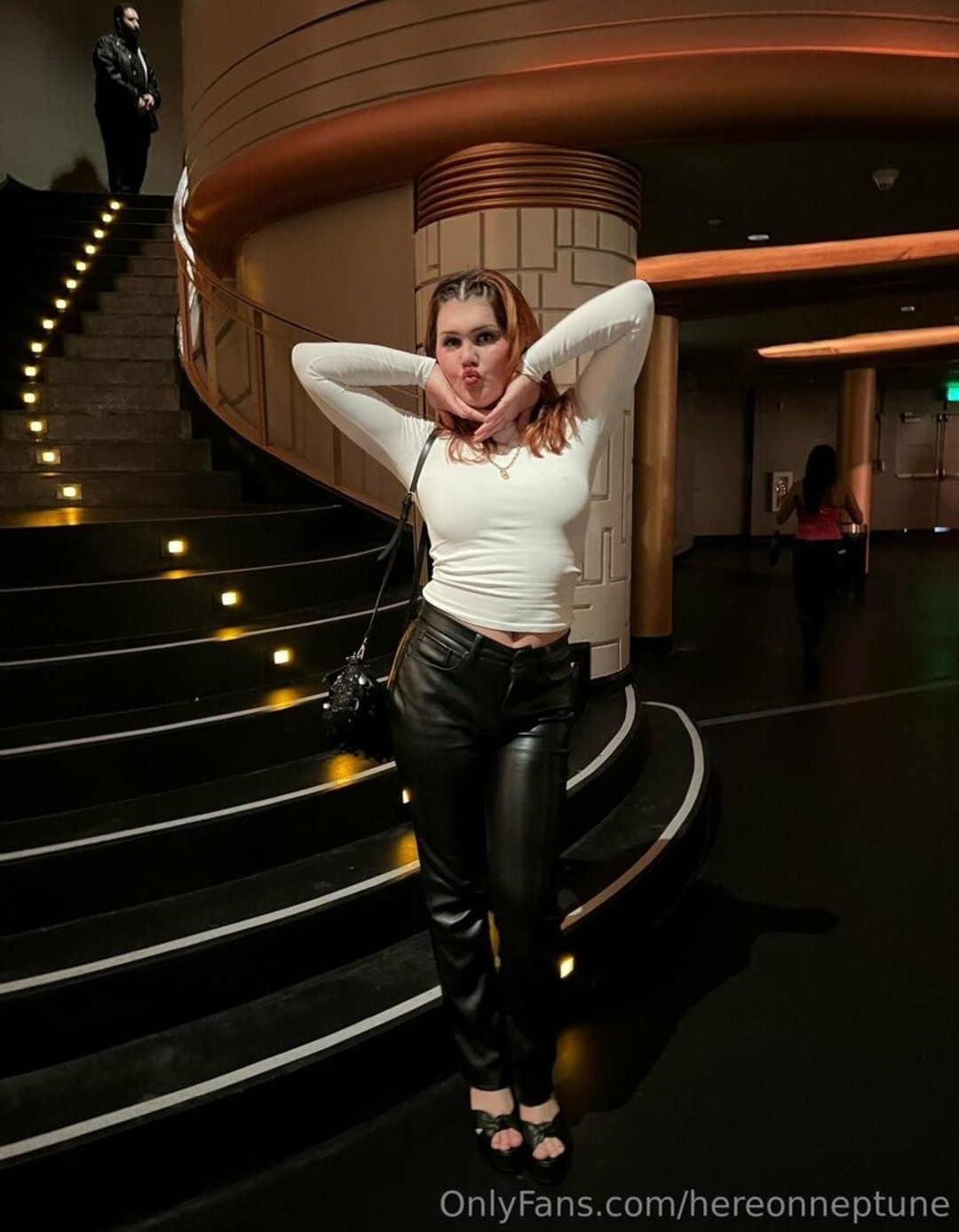 hereonneptune pretty model galleries