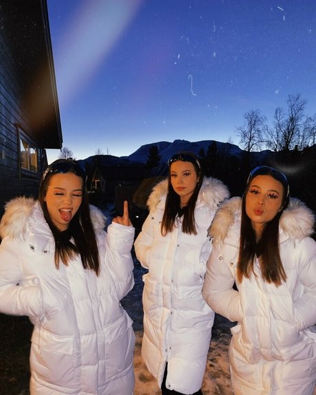 Ylva Eline model pics