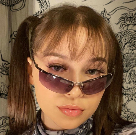 Ylva Eline star free images